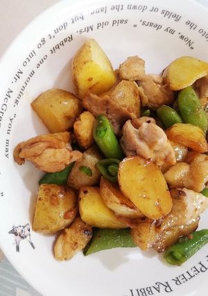 簡単！鶏肉とじゃがいものガリバタ炒め-レシピのメイン写真