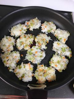 離乳食後期:しらすごはんのおやき-レシピのメイン写真