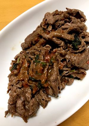 糖質オフ！牛肉のさっぱり梅シソ炒め-レシピのメイン写真