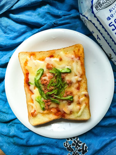食パンチーズトースト-レシピのメイン写真