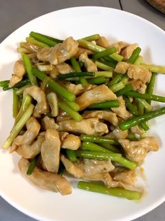 にんにくの芽と胸肉のオイスター炒め-レシピのメイン写真