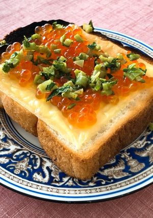 いくらトースト-レシピのメイン写真