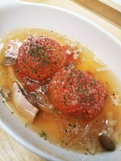 レンジで簡単丸ごとトマトのコンソメスープ-レシピのメイン写真