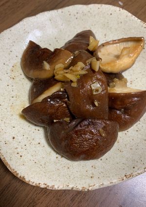 簡単おつまみ☆椎茸ガーリックバターソテー-レシピのメイン写真