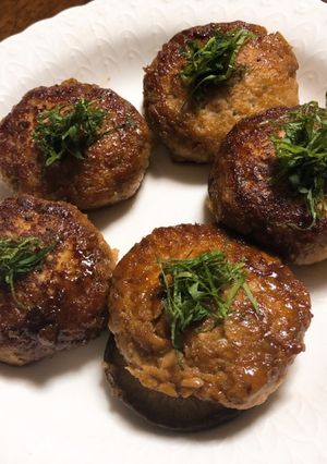 しいたけに詰めきれてない肉詰め-レシピのメイン写真