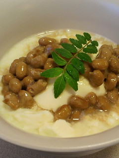 すぐ簡単☆お豆腐の納豆かけ-レシピのメイン写真