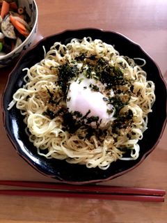 主婦の昼食なんてこんなもの2《冷し中華》-レシピのメイン写真