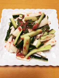 爽やか♪きゅうりと山芋の梅シソサラダ-レシピのメイン写真