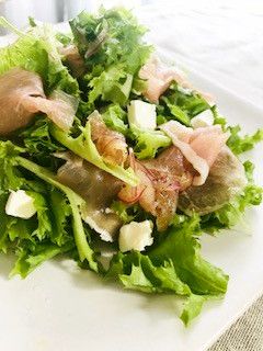 レタスと生ハムのサラダ-レシピのメイン写真