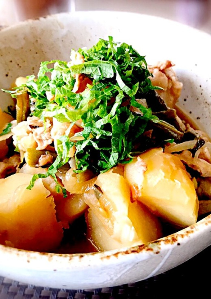 簡単♪梅干しと大葉の肉じゃが♪-レシピのメイン写真