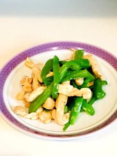 簡単ヘルシー♡鶏むね肉で青椒肉絲-レシピのメイン写真