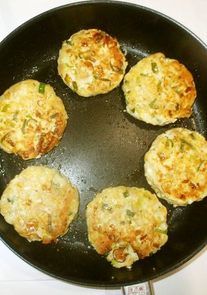 魚豆腐ハンバーグ♪簡単ダイエットに-レシピのメイン写真