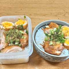 鶏旨煮と煮卵（チャーシュー風）-レシピのメイン写真