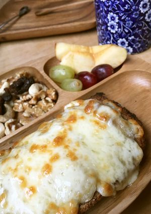 簡単5分!はちみつチーズトースト-レシピのメイン写真