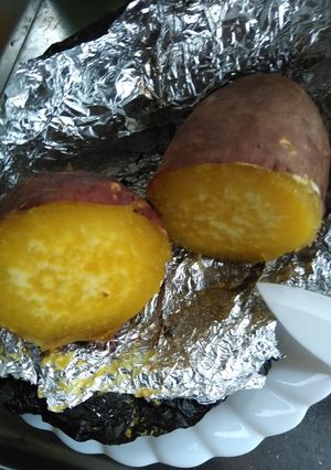 ダイソー黒ホイルの焼き芋-レシピのメイン写真