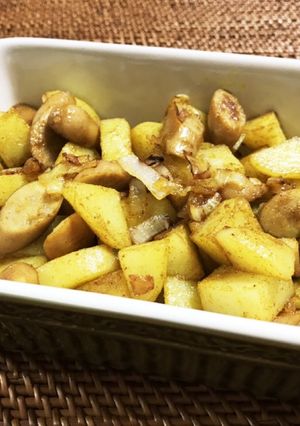 じゃがいもとウインナーのカレー粉炒め-レシピのメイン写真