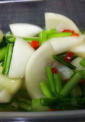 簡単美味・蕪の浅漬け(ニンニク風味)-レシピのメイン写真