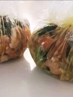 ★自家製おにぎり丸★肉野菜炒めの残りで-レシピのメイン写真