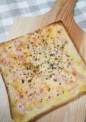 サクっと香ばしいハムマヨ粉チートースト♪-レシピのメイン写真