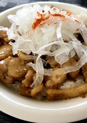 子どもに人気！簡単！甘辛とり丼-レシピのメイン写真