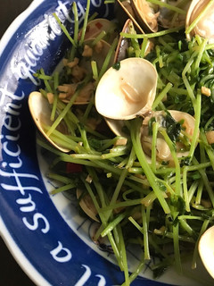 はまぐりと豆苗のちょイタリアンな酒蒸し-レシピのメイン写真