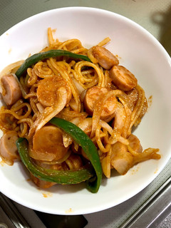 魚肉ソーセージ 焼きそば麺 でナポリタン-レシピのメイン写真