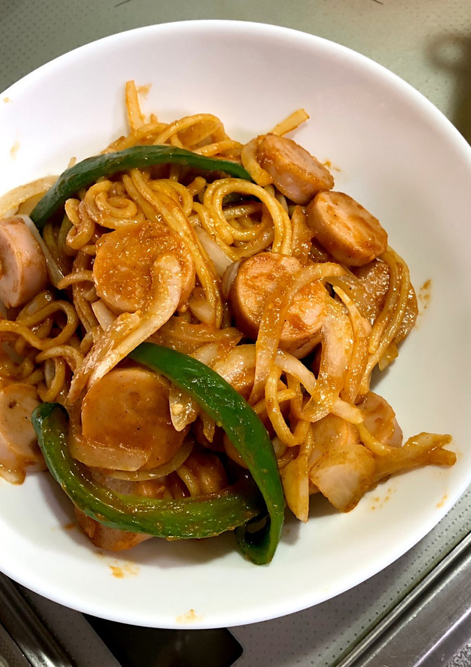 魚肉ソーセージ 焼きそば麺 でナポリタン-レシピのメイン写真