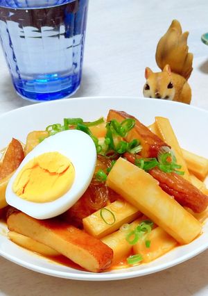 お腹も満足♥️ちくわぶで甘辛トッポギ風！-レシピのメイン写真