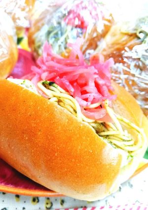 カップ焼きそばロールパン-レシピのメイン写真