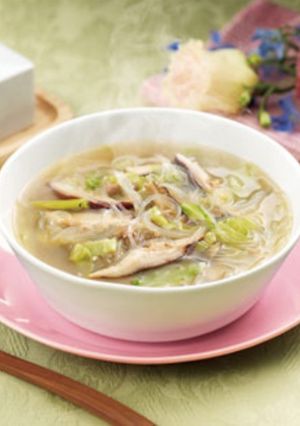 椎茸と春雨の中華風スープ-レシピのメイン写真
