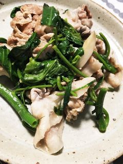 空芯菜と豚肉とエリンギの生姜炒め-レシピのメイン写真