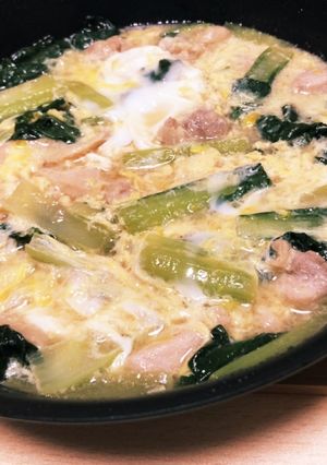 小松菜と鶏肉の卵とじ-レシピのメイン写真