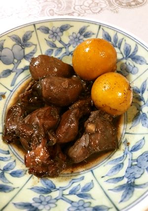 赤ワインでちょっぴりオシャレな鶏モツ煮-レシピのメイン写真