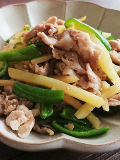 じゃがいもとピーマンと豚肉の炒め物♪-レシピのメイン写真