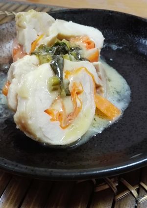鶏肉の巻き巻き蒸し【あるものおかず】-レシピのメイン写真