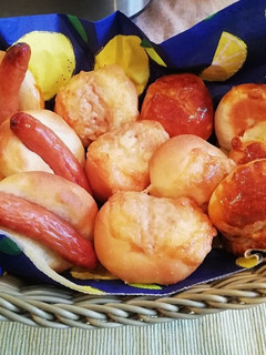 冷めてもふわふわ! 3種の惣菜パン-レシピのメイン写真