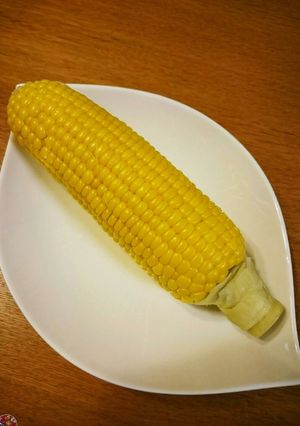 簡単！手軽！電子レンジでとうもろこし♪-レシピのメイン写真