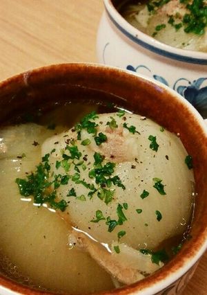 圧力鍋で♪新玉ねぎ丸ごとスープ-レシピのメイン写真