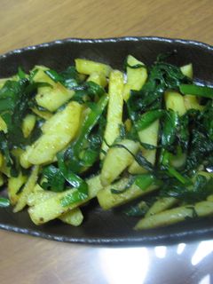 カレー風味☆じゃがいもとニラの炒め物-レシピのメイン写真