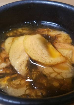 【抗酸化作用！】柿のもずく酢和え-レシピのメイン写真