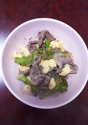 牛肉とブロッコリーの卵炒め-レシピのメイン写真