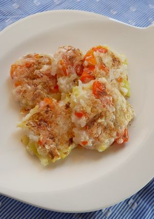 離乳後期☆青背魚の軟飯やさいおやき-レシピのメイン写真