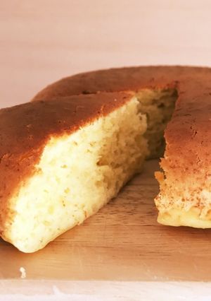 炊飯器で厚焼ホットケーキ-レシピのメイン写真