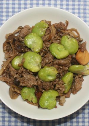 そら豆と乾燥しめじのひき肉オイスター炒め-レシピのメイン写真