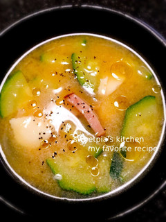 ◎旬のズッキーニとベーコンのおみそ汁◎-レシピのメイン写真