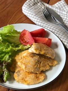 【簡単・材料2つ】やわらか鶏胸肉のピカタ-レシピのメイン写真