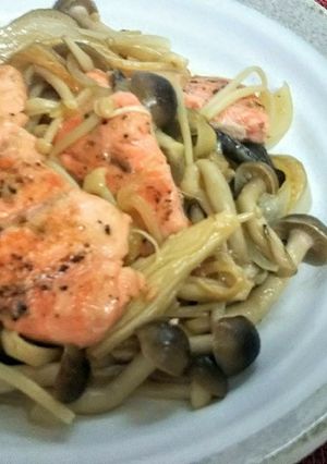 鮭ときのこのバター醤油炒め-レシピのメイン写真