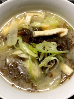 もずくとみょうがのお味噌汁-レシピのメイン写真