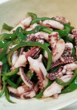 イカとピーマンの塩バターにんにく炒め-レシピのメイン写真
