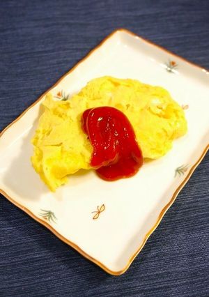 レンジで簡単！卵焼き☆コーンバターマヨ-レシピのメイン写真